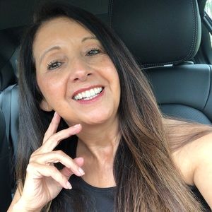 Meet your Posher, Teri